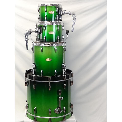 Pearl Used Pearl 4 piece Masterworks Emerald Fade Drum Kit Emerald Fade