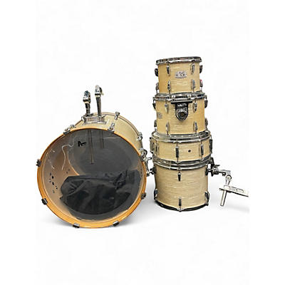 Used Pearl 5 Piece EXR Export white oyster Drum Kit