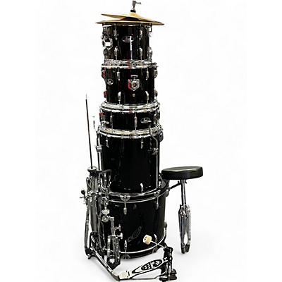 Pearl Used Pearl 5 Piece ROADSHOW Black Drum Kit