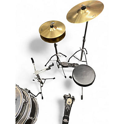 Used Pearl 5 Piece ROADSHOW JR Silver Sparkle Drum Kit