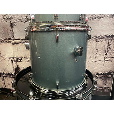 Pearl Used Pearl 5 piece Roadshow Grey Drum Kit