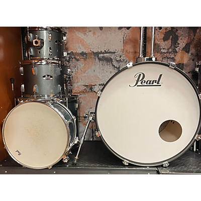 Pearl Used Pearl 5 piece Roadshow