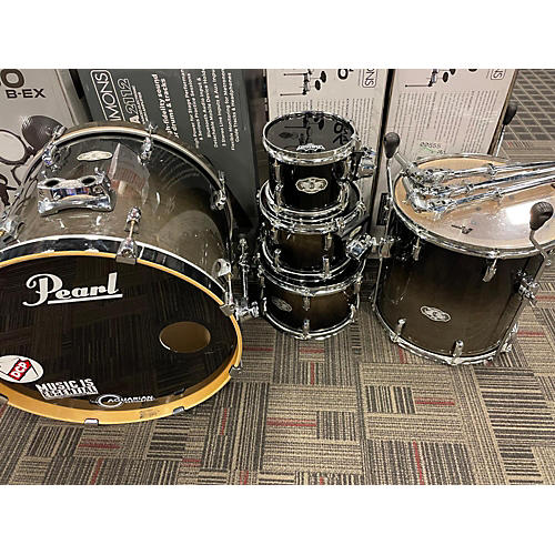 Pearl Used Pearl 5 piece Vision Midnight Fade Midnight Fade Drum Kit midnight fade