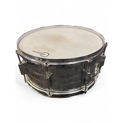 Used Pearl 7X14 Export Series snare Chrome Drum