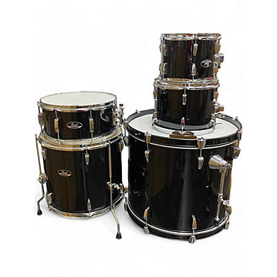 Pearl Used Pearl Roadshow 5-Piece Jet Black Drum Kit