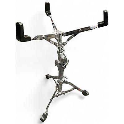 Used Pearl snare stand Snare Stand