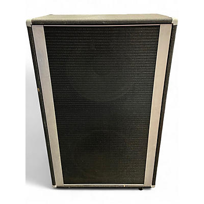 Used Peavey 215 d enclosure Bass Cabinet