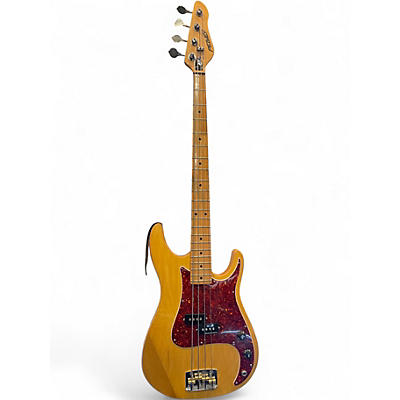 Used Peavey FURY Worn Natural Electric Bass Guitar
