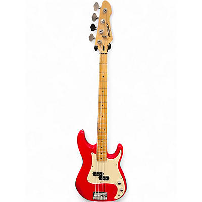 Used Peavey Fury Dakota Red Electric Bass Guitar