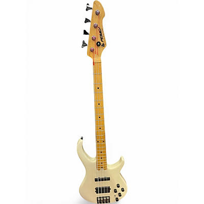 Used Peavey MILLENNIUM PLUS Antique Ivory Electric Bass Guitar