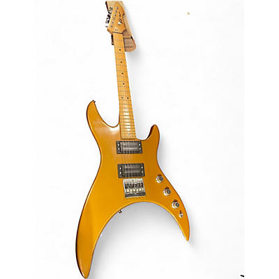 Used Peavey MYSTIC Metallic Gold Solid Body Electric Guitar