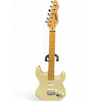Used Peavey Predator Alpine White Solid Body Electric Guitar