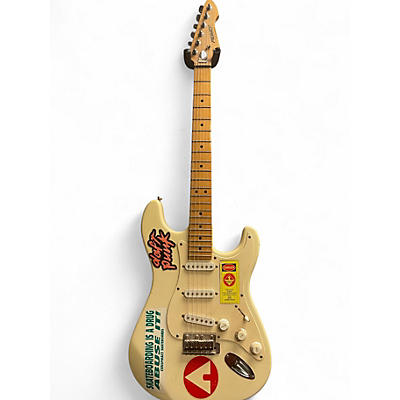 Used Peavey Predator Plus Cream Solid Body Electric Guitar