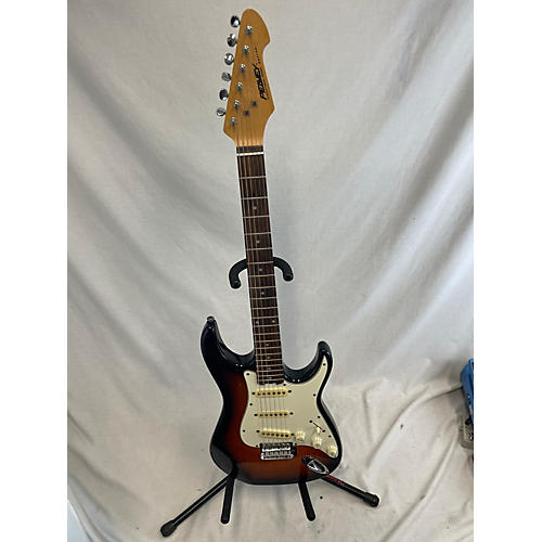 Peavey Used Peavey Raptor I International Series Solid Body Electric Guitar 2 Color Sunburst