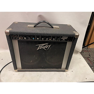 Peavey Used Peavey Studio Chorus 70 Guitar Combo Amp