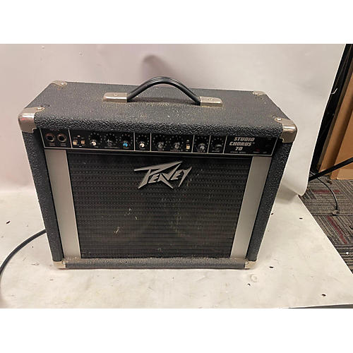 Peavey Used Peavey Studio Chorus 70 Guitar Combo Amp