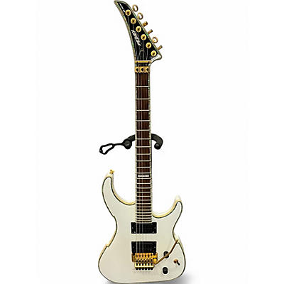 Used Peavey V TYPE EXP LIMITED EDITION White Solid Body Electric Guitar