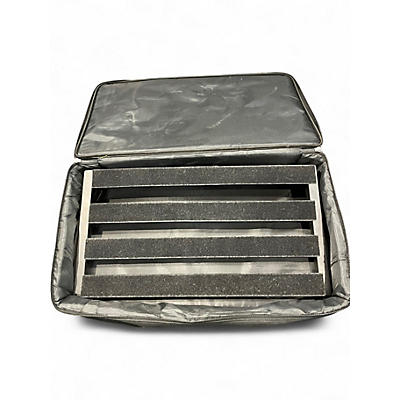 Used Pedaltrain CLASSIC 2 Pedal Board