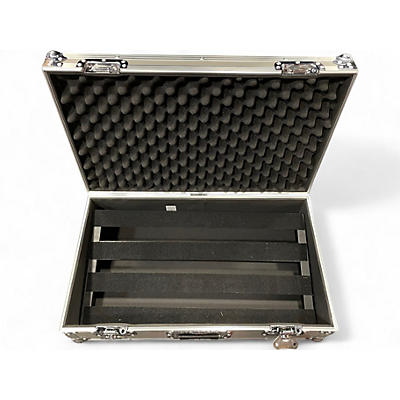 Used Pedaltrain Classic 2 with Road Case Pedal Board