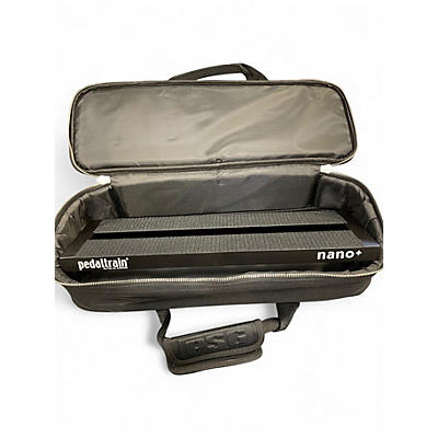 Used Pedaltrain NANO + Pedal Board
