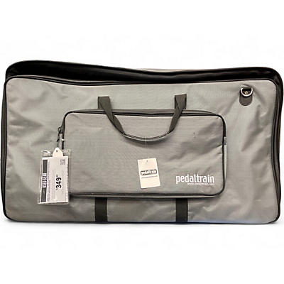 Used Pedaltrain PT-PRO-GC W/DUAL VOODOO LAB PEDAL POWER 2 PLUSES Pedal Board