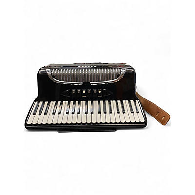 Used Petosa SM-150 Accordion