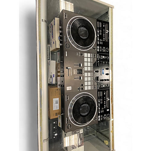 Used Pioneer DJ DDJ-REV7 USB Turntable