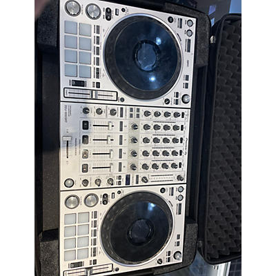 Pioneer DJ Used Pioneer DJ DDJ1000SRT DJ Controller