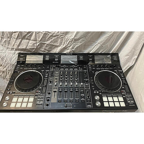 Pioneer DJ Used Pioneer DJ DDJRZX DJ Controller