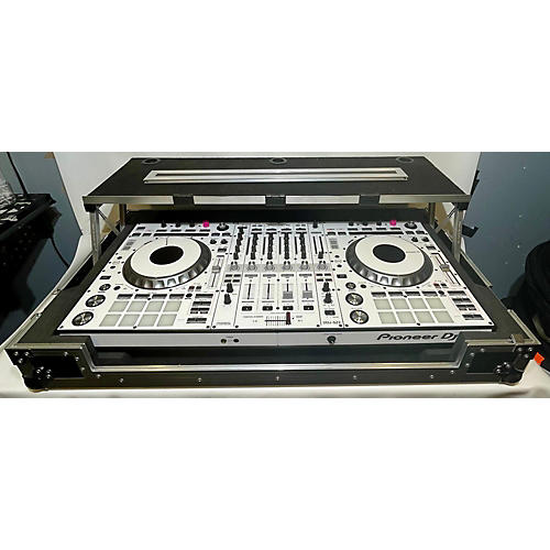 Pioneer DJ Used Pioneer DJ DDJSZ2 DJ Controller