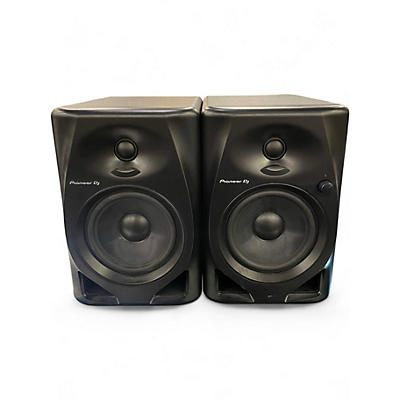 Used Pioneer DJ DM50D (PAIR) Powered Monitor