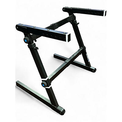 Used Quiklok Z70 Keyboard Stand
