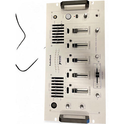 Used Radio Shack STEREO 3 CHANNEL MIXER/EQ Powered Mixer
