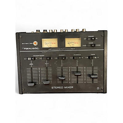 Used Realistic 32-1101A Powered Mixer