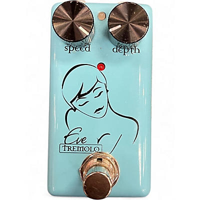 Used Red Witch SEVEN SISTER EVE TREMOLO Effect Pedal