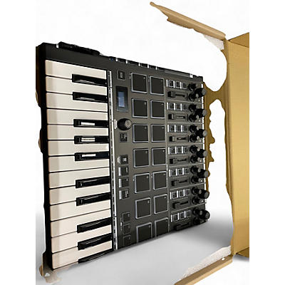Used Reloop KEY PAD PRO Keyboard Workstation