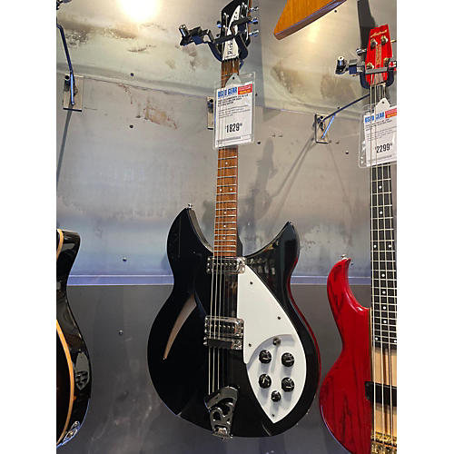 Rickenbacker Used Rickenbacker 330 Black And White Hollow Body Electric Guitar Black and White