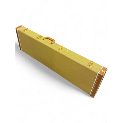 Used Road Runner Deluxe Wood Bass Case - Tweed Bass Case