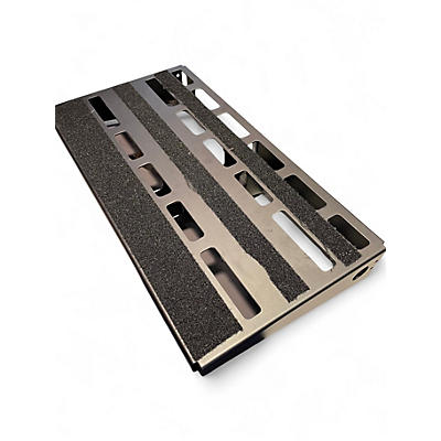 Used RockBoard TRES 3.0 Pedal Board