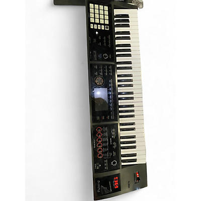 Used Roland FA 06 Keyboard Workstation