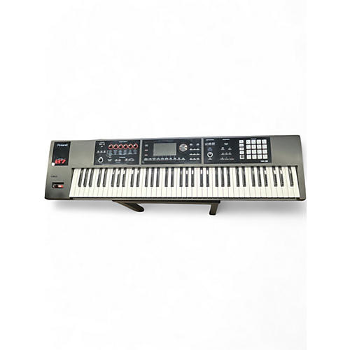 Used Roland FA07 Keyboard Workstation