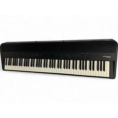 Used Roland FP-90X Stage Piano