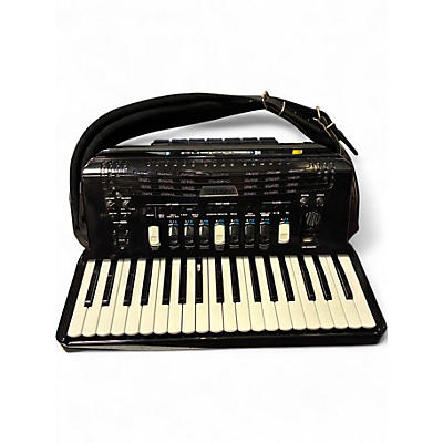 Used Roland FR4X Accordion