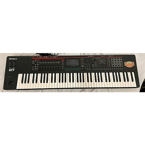 Roland Used Roland Fantom 07 Keyboard Workstation