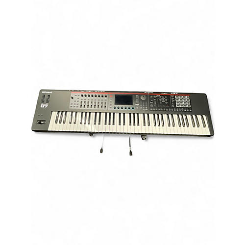 Used Roland Fantom 07 Keyboard Workstation