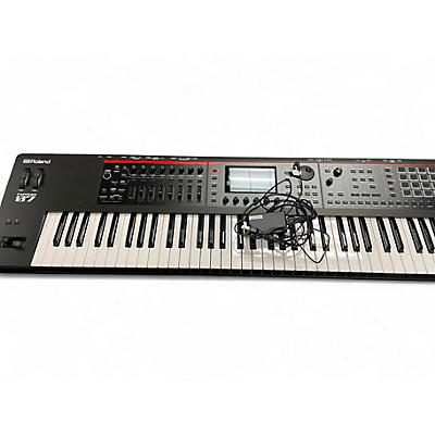 Used Roland Fantom 07 Keyboard Workstation