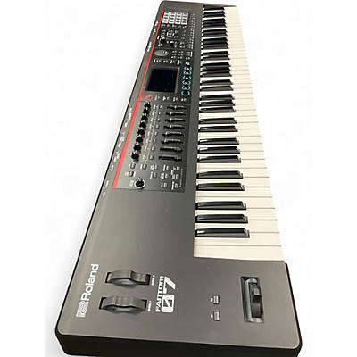 Used Roland Fantom 07 Keyboard Workstation