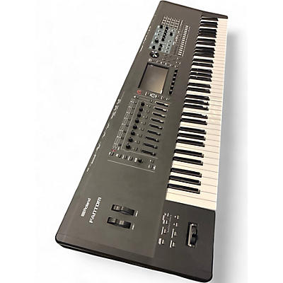Used Roland Fantom 07 Keyboard Workstation