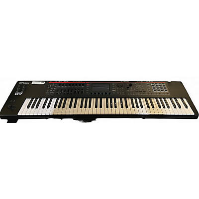 Used Roland Fantom 07 Keyboard Workstation