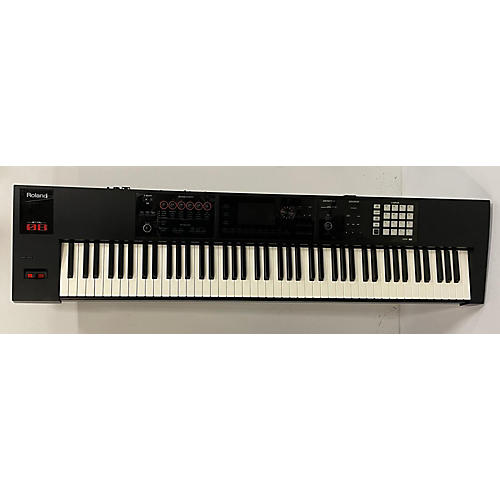 Roland Used Roland Fantom 08 Keyboard Workstation